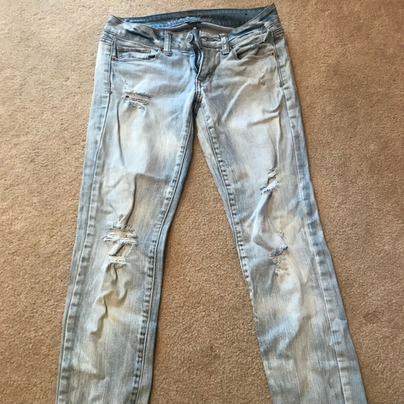 Jeans - Picture 1 of 2